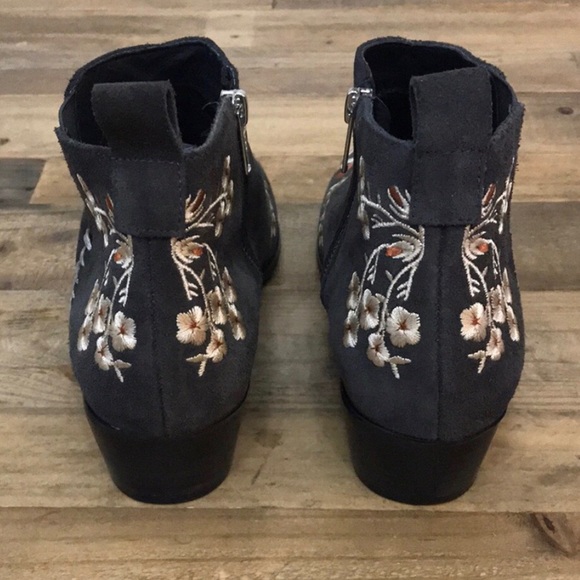 Johnny Was Sammi Charcoal Embroidered Ankle Boot - Picture 7 of 7